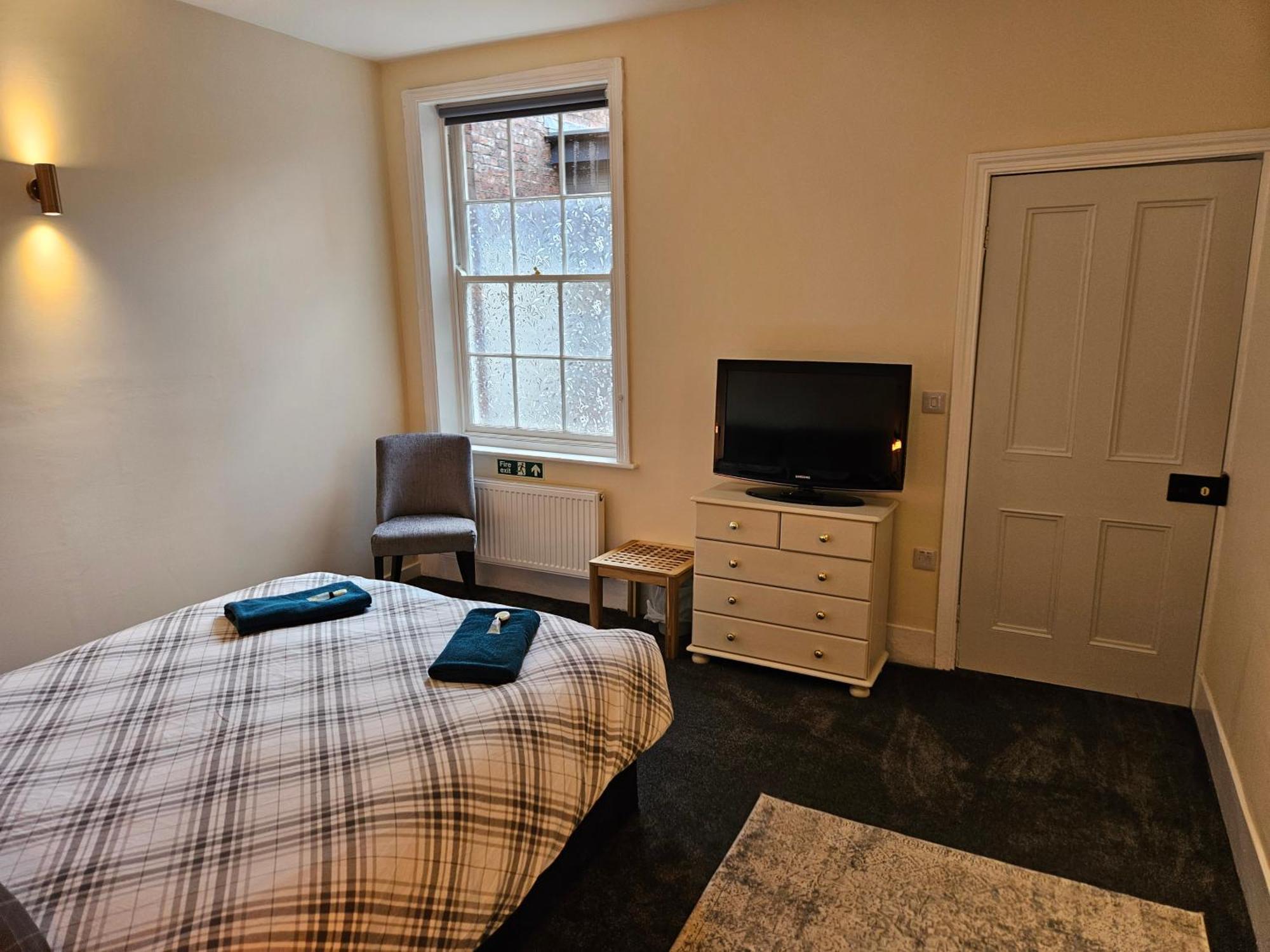 Carlisle Centre The Gavel Apartment *